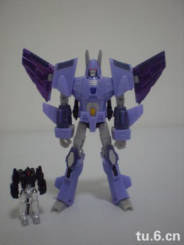 Tomy Takara Henkei Cyclonus  (1 of 8)